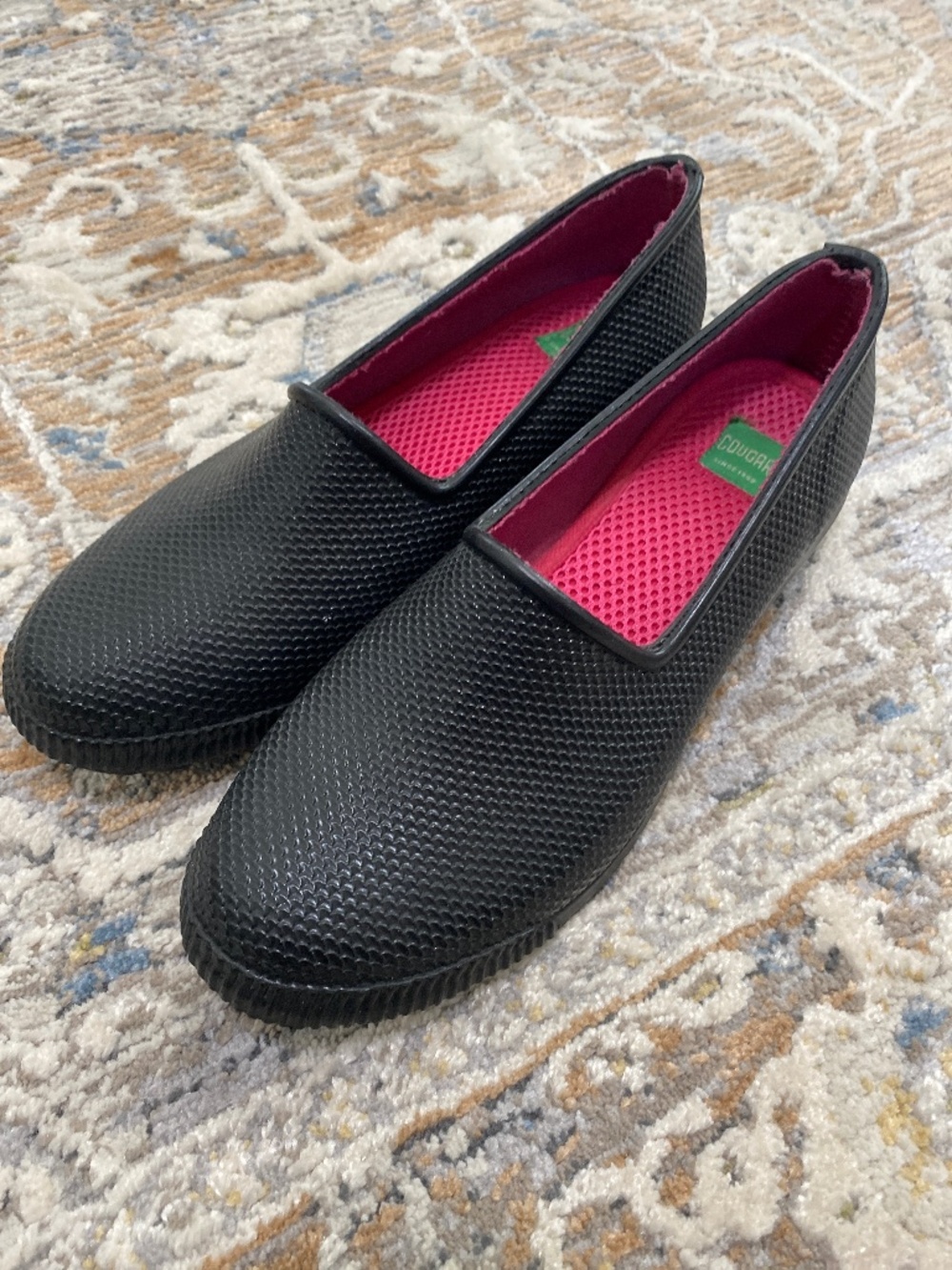 Cougar black hand crafted rubber waterproof slip on loafers small heal womens 8